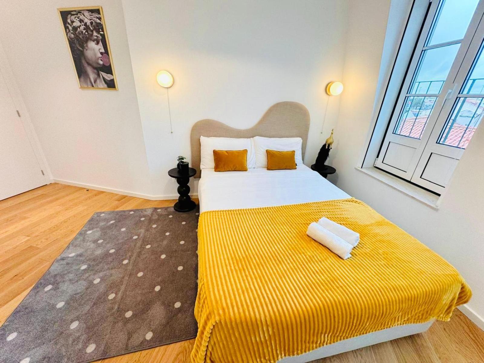 Lisbon Pink House Beautiful 2 Bedroom Flat In City Center Exterior foto